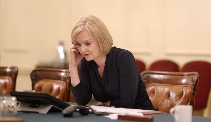 فضيحة اختراق هاتف تراس.. دعوة لإجراء تحقيق عاجل