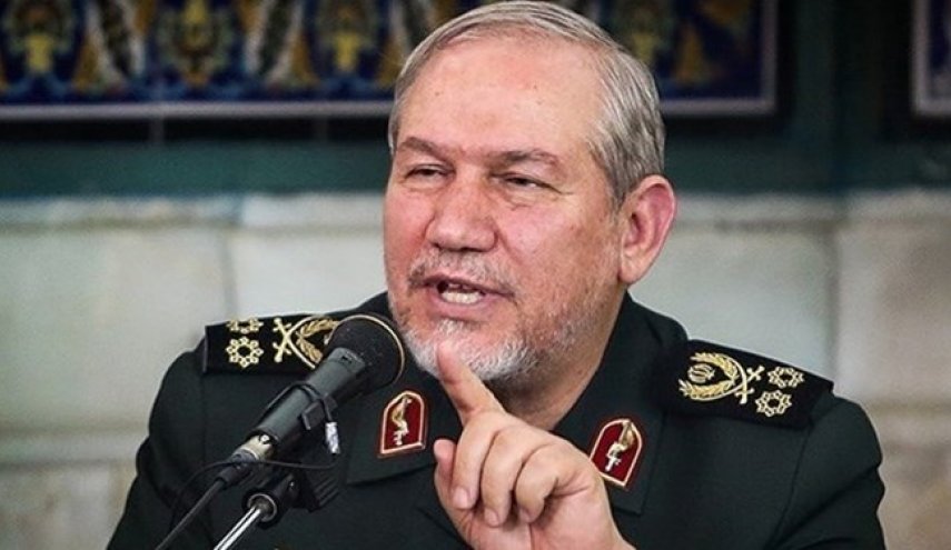 اللواء صفوي محذرا بعض دول الخليج الفارسي: نخيركم بين أمنكم وإعلامكم