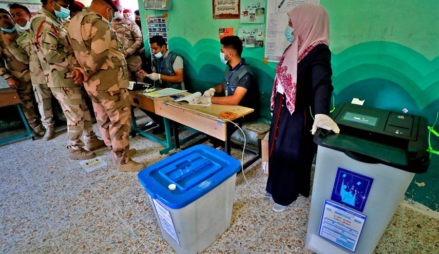 بدء التصويت في الانتخابات البرلمانية في ماليزيا