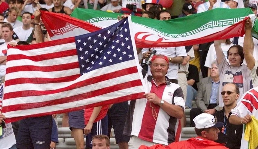 'حركة استفزازية خبيثة' من المنتخب الأمريكي قبل مواجهة إيران في مونديال قطر