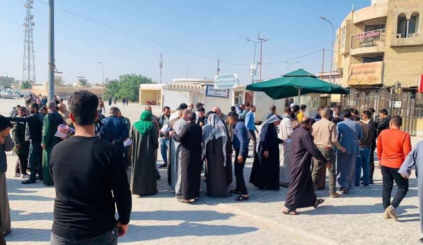 بالصور.. بدء جمع التواقيع لحملة الصدر لمناهضة مجتمع الميم