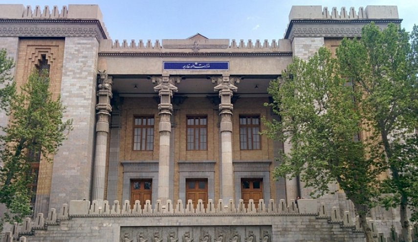 طهران تدعو أوروبا الی التوقف عن استضافة ودعم وتشجیع الإرهابیین