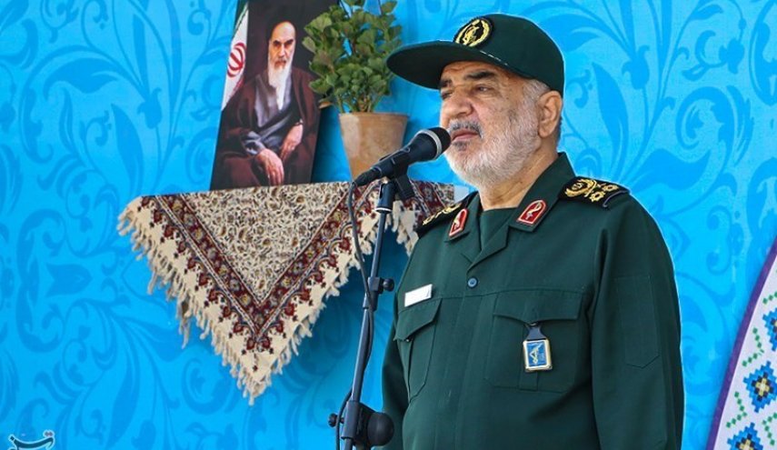 اللواء سلامي: الحرس الثوري يعرف كيف يواجه العدو في جميع المجالات