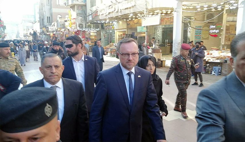 وفد أممي يصل منزل المرجع الديني الأعلى السيد علي السيستاني بالنجف الأشرف