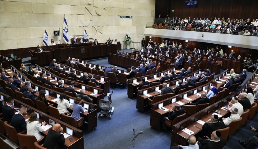 نتنياهو يقترب من تشكيل حكومة يمينية متطرفة بعد إقرار الكنيست تعديلا على القانون الأساسي
