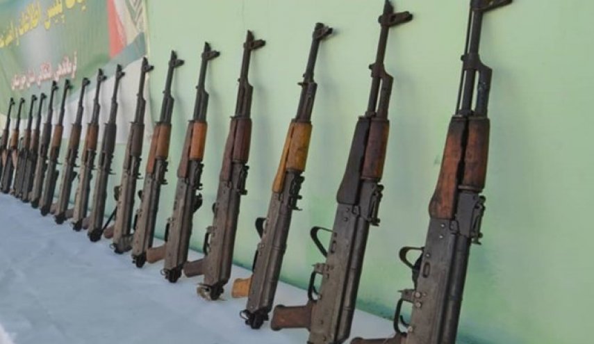 ضبط 23 قطعة سلاح حربي في سيستان وبلوشستان جنوب شرق ايران
