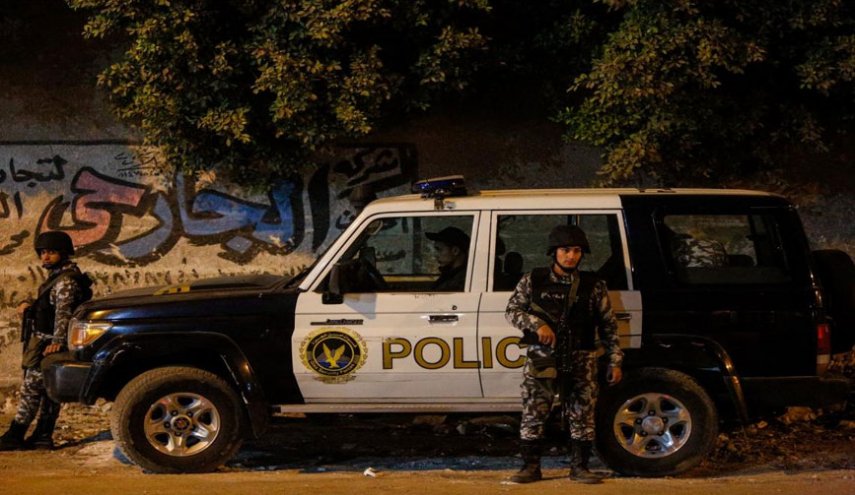 وساطات لنزع فتيل أزمة ترسيم الحدود البحرية بين مصر وليبيا