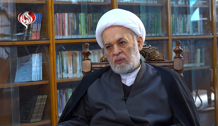 شخصیت عراقی در گفتگو با العالم: شهید سلیمانی با احزاب کرد و سنی عراق ارتباط نزدیکی داشت/ حتی عراقی‌ها هم مانند شهید سلیمانی برای عراق فعالیت نمی‌کنند/ فرمانده‌های پیروزی همواره به دنبال حل مشکلات مردم بودند/ حاج‌قاسم در بسیاری از موارد مانع درگیری‌های داخلی عراق شد/ دولت‌‌های پیشین عراق در تعامل با پرونده شهادت سردار سلیمانی وقت کشی کردند