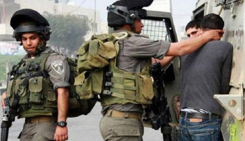 اعتقالات واسعة في مناطق متفرقة بالضفة المحتلة
