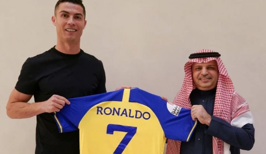 صحيفة بريطانية: السعودية تملأ جيوب رونالدو لصرف الانتباه عن انتهاكات حقوق الإنسان
