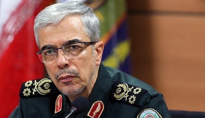 اللواء باقري: عازمون على تشكيل فريق عمل عسكري مشترك بين إيران وباكستان