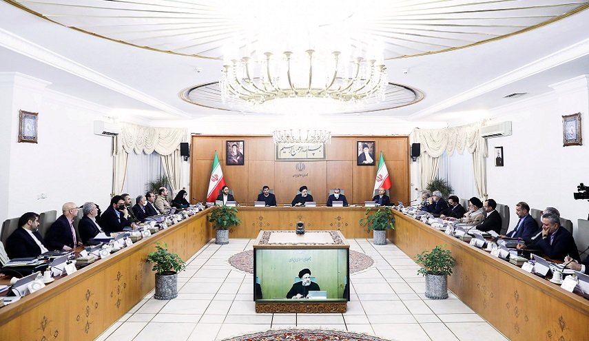 رئيسي: الإجراء الفرنسي دليل على خيبة أملهم من مؤامرة الفوضى في إيران