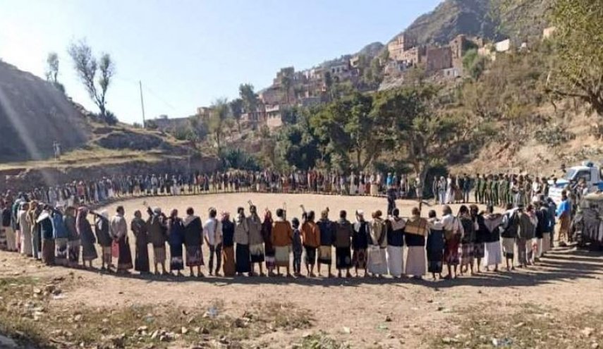 تعز.. لقاء قبلي في مديرية شرعب الرونة للتنديد بجرائم العدوان والحصار