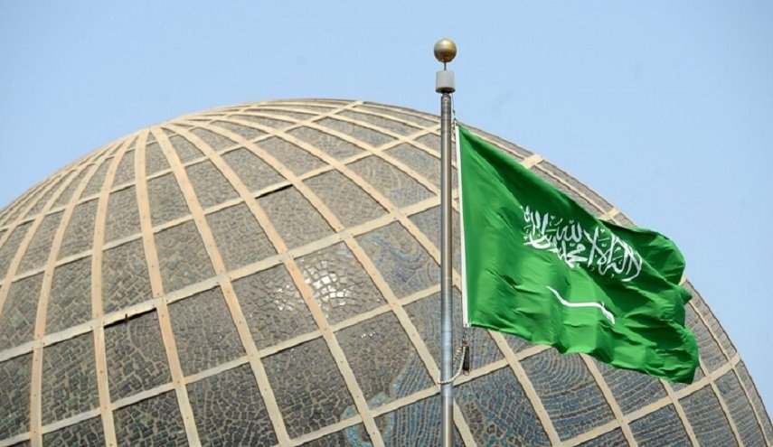 السعودية ستسمح بارتداء 