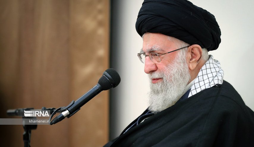قائد الثورة يعزي بوفاة عقيلة المرجع الديني اية الله سبحاني