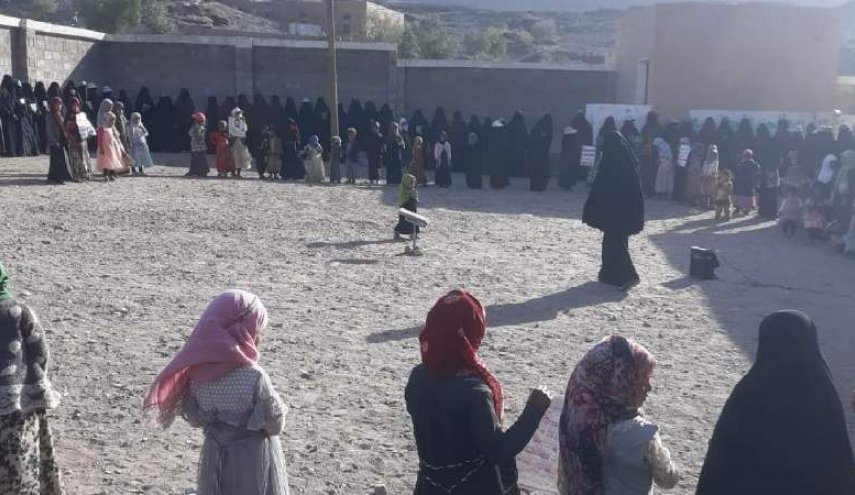 نساء اليمن ينددن بحرق نسخة من المصحف الشريف