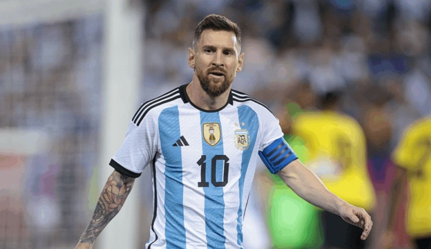 أول رد من الهلال السعودي على ضم اللاعب الأرجنتيني ليونيل ميسي