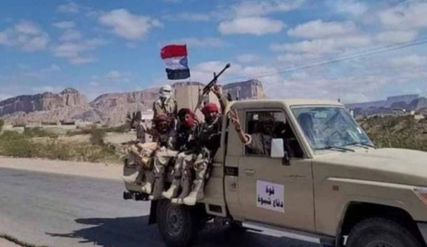 ميليشيا العدوان تقتل يمنيا أمام أطفاله في شبوة
