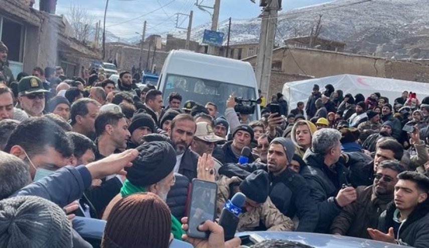 انسجام و همدلی مردم خوی بسیار به روند امدادرسانی کمک کرده است