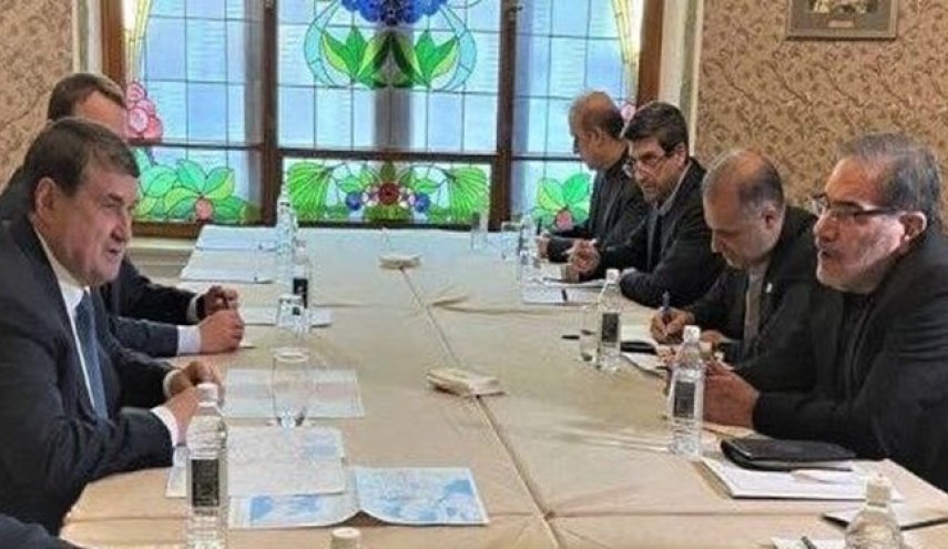 شمخاني: خط سكك الحديد 