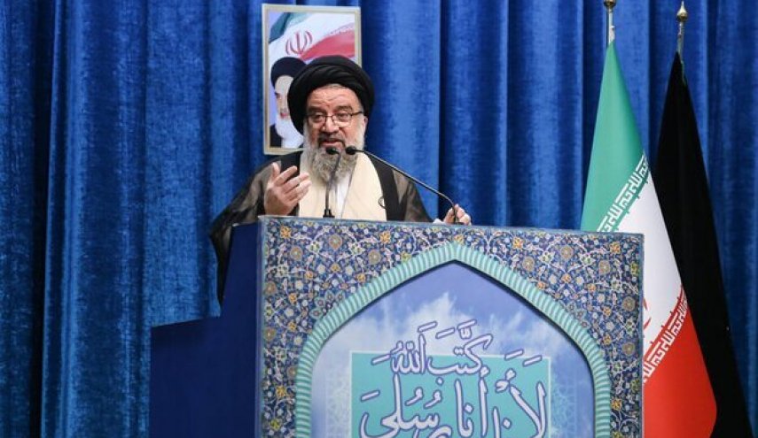 الشعب الإيراني بتعاطفه أحبط مؤامرة الأعداء في الأحداث الأخيرة