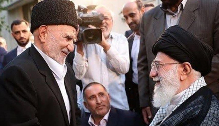 قائد الثورة يعزي بوفاة الشاعر الايراني المخضرم كريمي