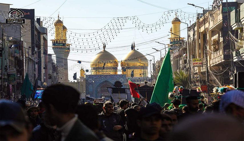 شاهد بالصور.. حشود غفيرة تحيي ذكرى استشهاد الامام موسى بن جعفر (ع) في الكاظمية