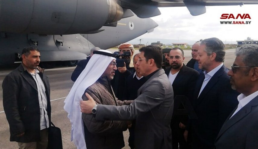 وزير الصحة الإماراتي يصل سوريا.. ماذا يحمل؟