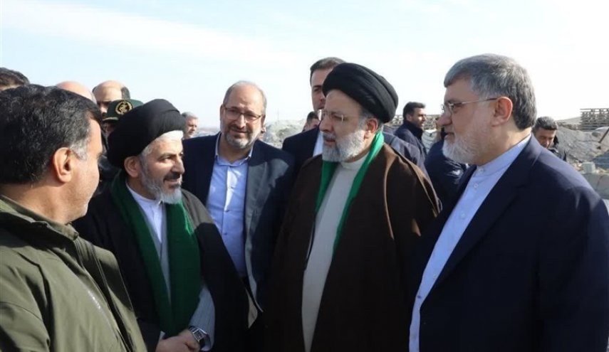 الرئیس رئيسي يصل مدينة ارومیة لافتتاح مشروع نقل المياه الى بحيرتها