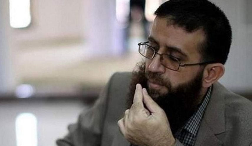 الشيخ عدنان يدخل يومه الـ22 في إضرابه عن الطعام