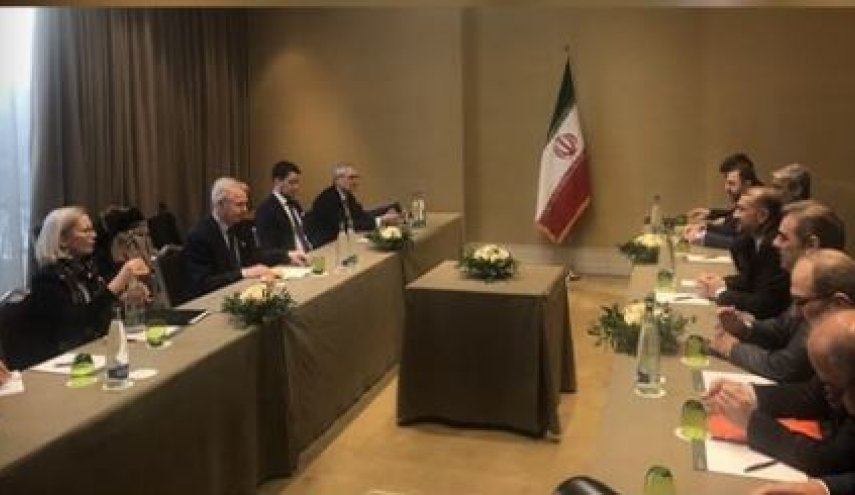 وزير الخارجية الايراني يلتقي نظيره الفنلندي