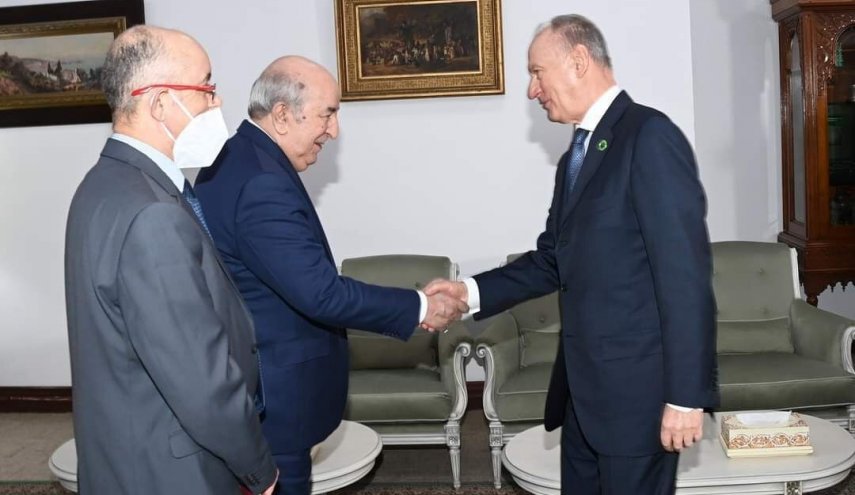تبون يستقبل سكرتير مجلس الأمن الروسي
