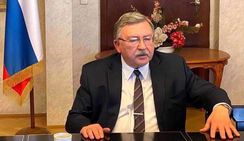 أوليانوف يسخر من سياسات الرؤساء الأمريكيين بشان برنامج إيران النووي

