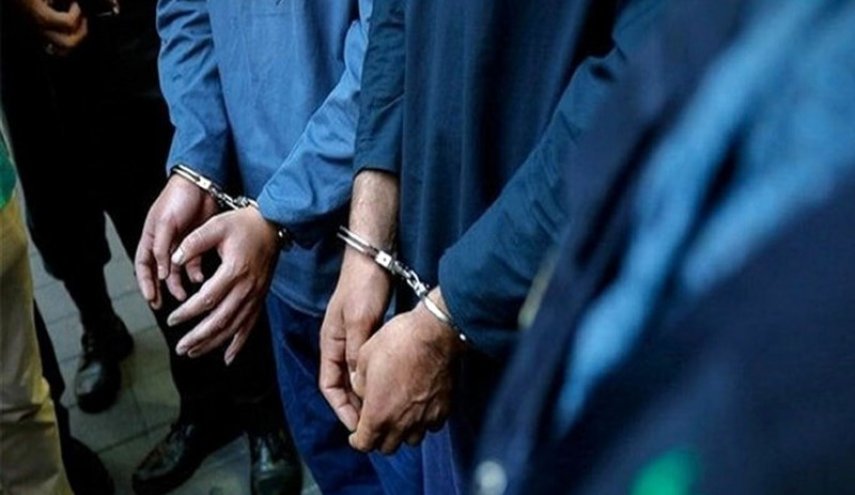 دستگیری ۴ نفر در ماجرای ضرب و شتم یک خانم مقابل مدرسه ۱۳ آبان