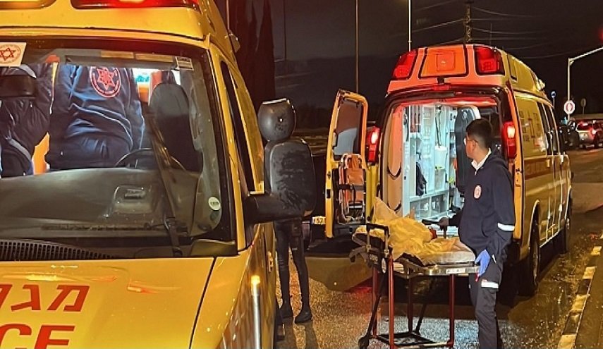 إصابة شاب فلسطيني بجروح خطيرة في جريمة إطلاق نار في 