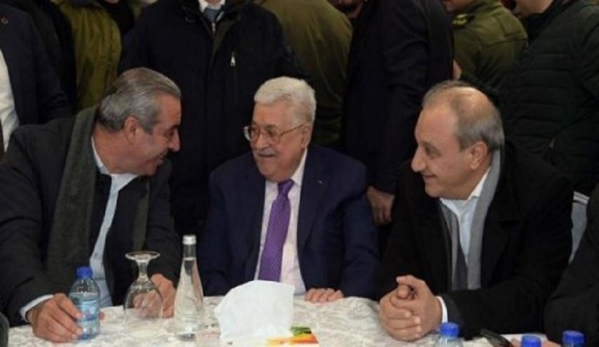السلطة الفلسطينية تشارك في اجتماع شرم الشيخ رغم تنديدات المقاومة
