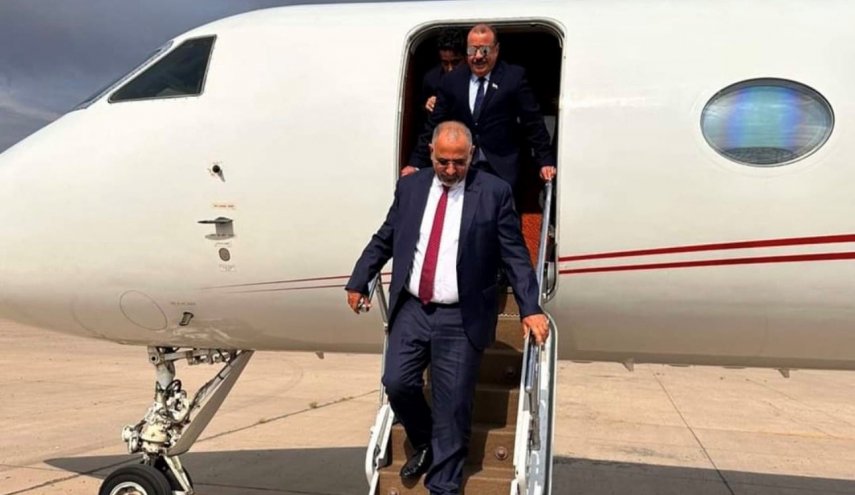ما مصير 'العليمي' بعد إعادة الإمارات قيادات الانتقالي لعدن