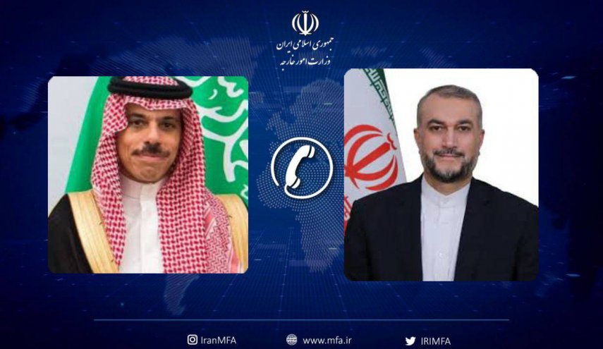 وزير الخارجية السعودية يجري اتصالاً هاتفياً بوزير الخارجية الإيراني