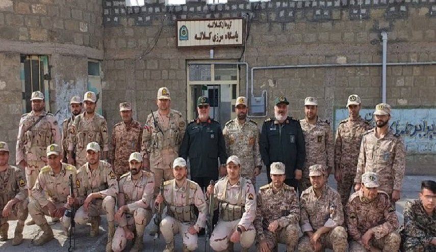 قائد القوات البرية لحرس الثورة يتفقد حدود إيران المشتركة مع آذربيجان 