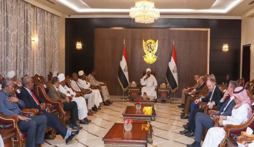 السودان..اتفاق نهائي بين المدنيين والعسكر لحلحلة الأزمة