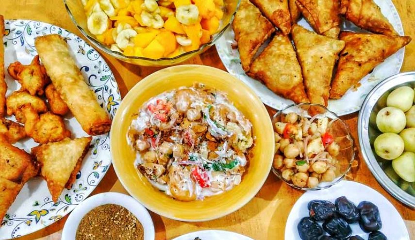 كيف يتجنب الصائم “الحموضة” خلال شهر رمضان؟
