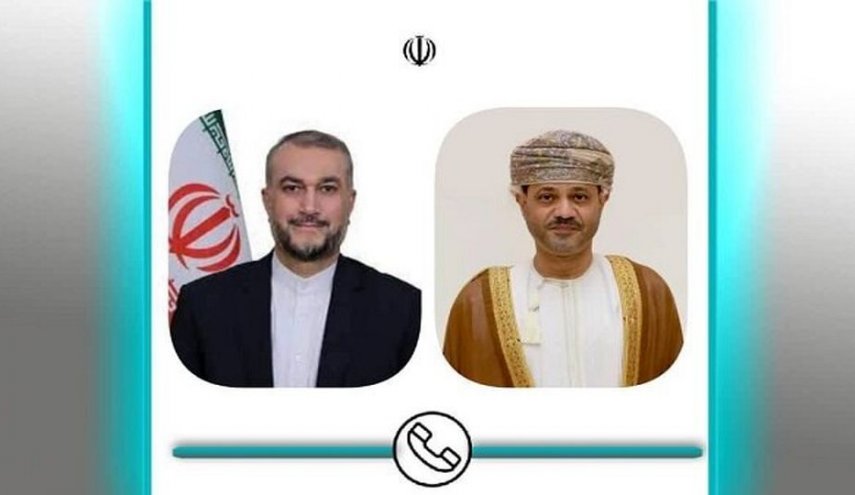 مباحثات هاتفية بين وزيري خارجية إيران وعمان