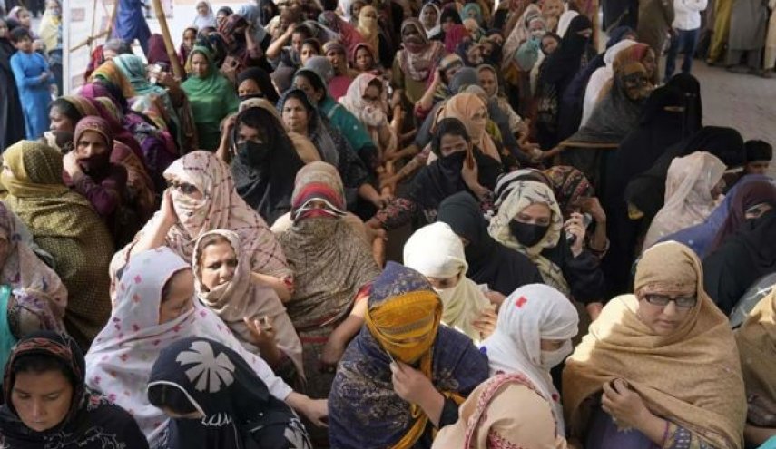 باكستان..11قتيلا على الأقل جراء تدافع خلال توزيع تبرعات 