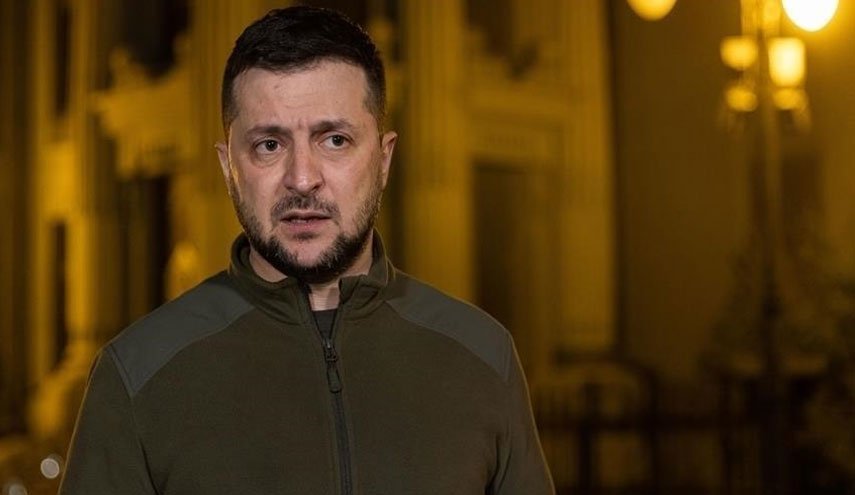 الرئيس الأوكراني يفرض عقوبات على 33 مواطنا روسيا و 225 شركة