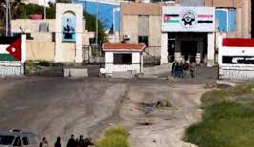 ارهابيون يستهدفون حافلة موظفي المنطقة الحرة السورية الأردنية