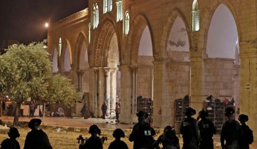 فصائل فلسطينية: اعتداءات الإحتلال في الأقصى جريمة غير مسبوقة 