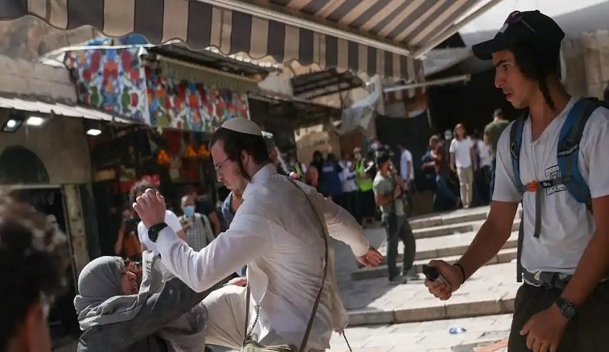 الاحتلال يشدد إجراءاته العسكرية في الأغوار والمستوطنون يواصلون اعتداءاتهم