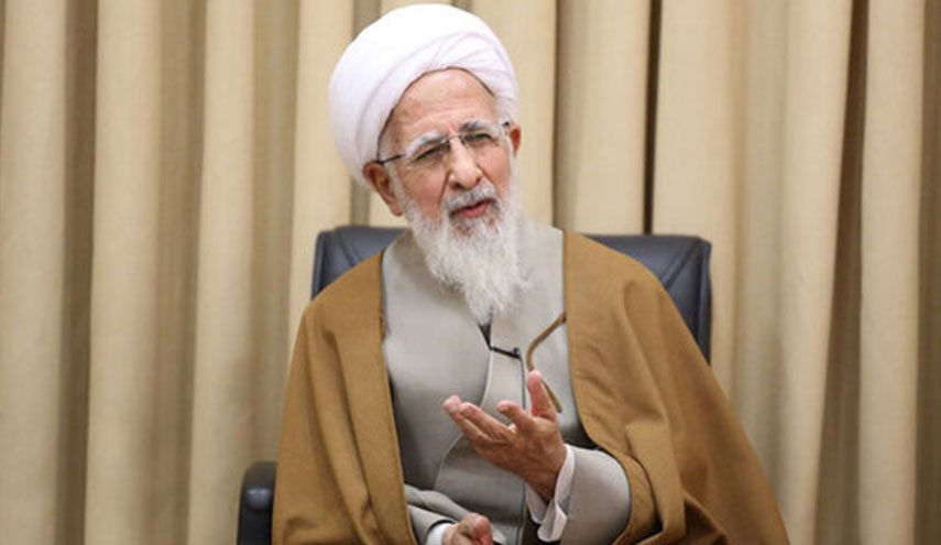 المرجع آية الله جوادي آملي يدعو للمشاركة الواسعة في مسيرات يوم القدس