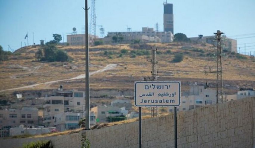 الاحتلال يصادق على شق طرق استيطانية جديدة قرب القدس