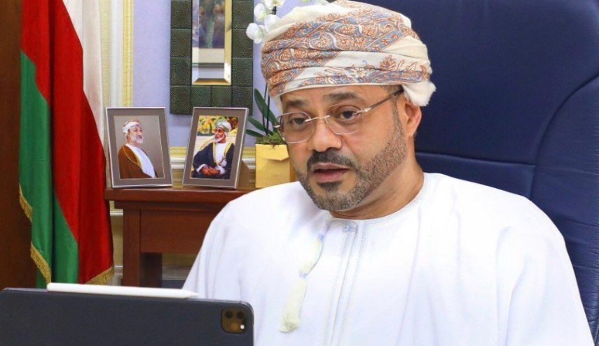 هذه ردة فعل سلطنة عمان تجاه تطبيع العلاقات بين دول عربية 
